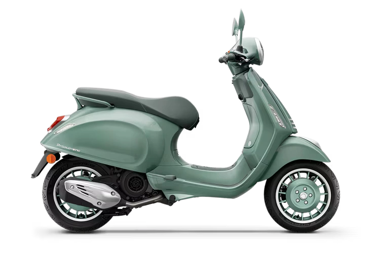 vespa-model.webp